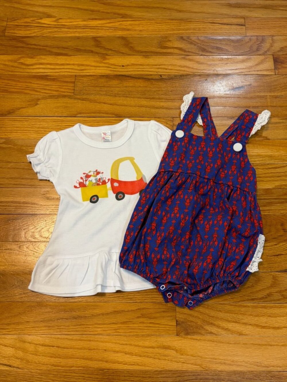 Girls 18 Month/2T Crawfish, 2 Piece Lot